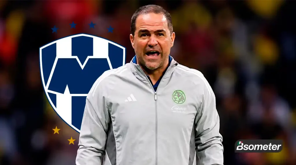 André Jardine dando indicaciones en partido de Liga MX del Clausura 2026