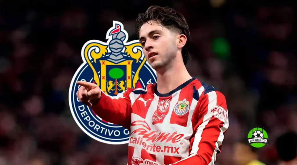 Brian Gutiérrez con Chivas antes de la decisión de Amaury Vergara sobre su futuro