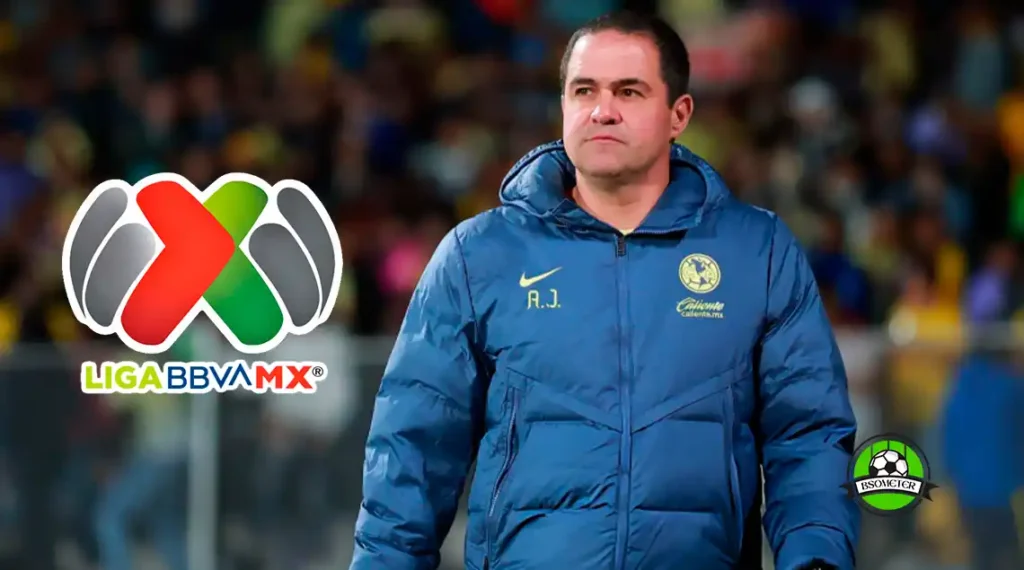 André Jardine durante su etapa como entrenador del Club América antes de aparecer como opción para Pachuca