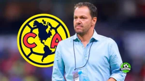 Santiago Baños durante partido del Club América